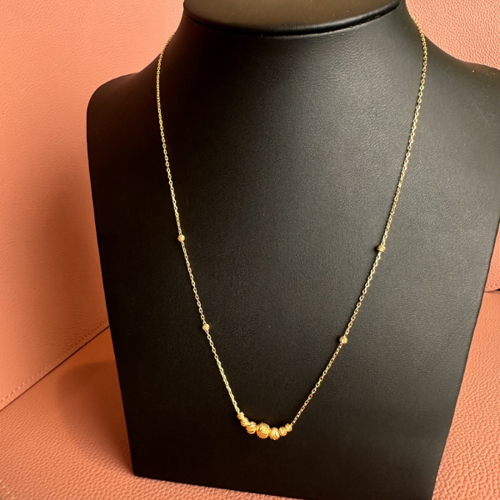 Simple necklace 
